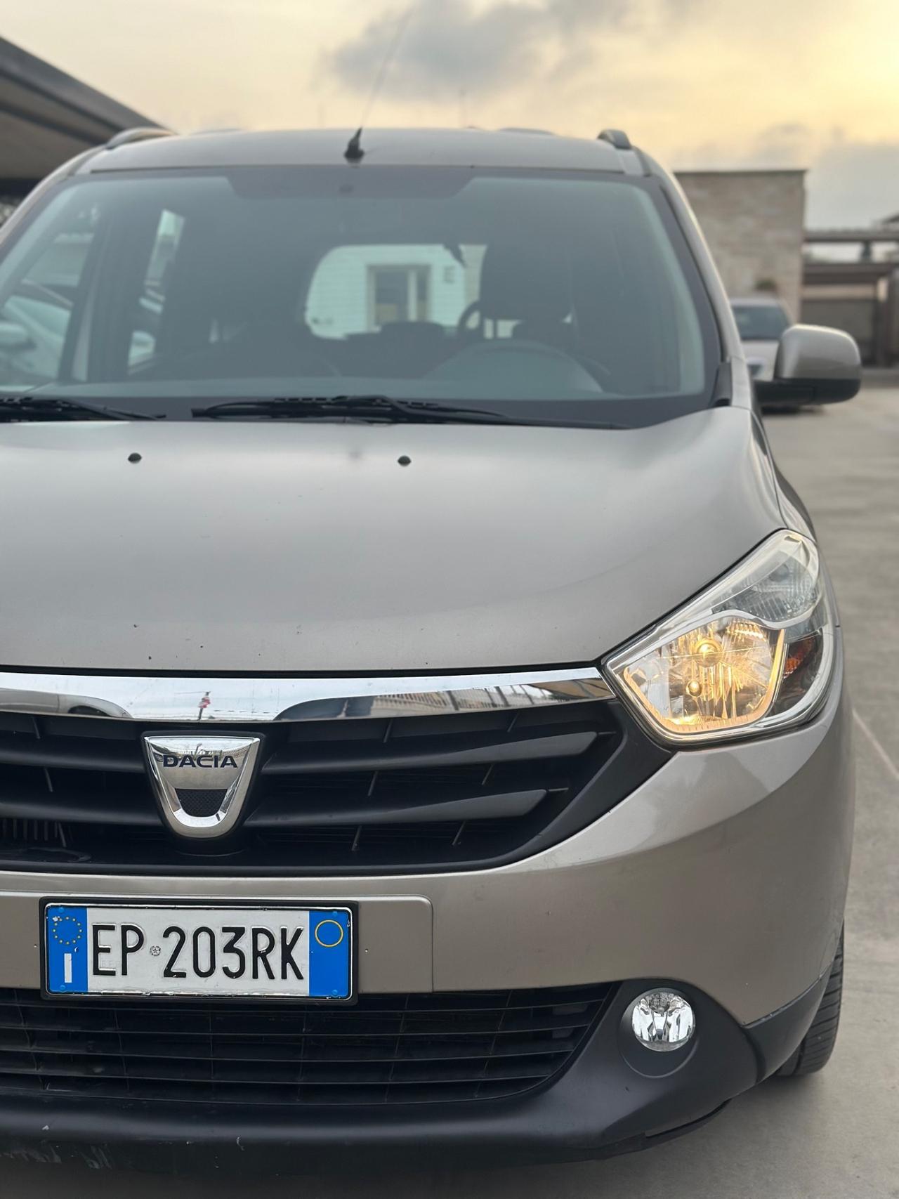 Dacia LODGY 1.5 DIESEL 2012 - SPAZIOSO, NAVIGATORE
