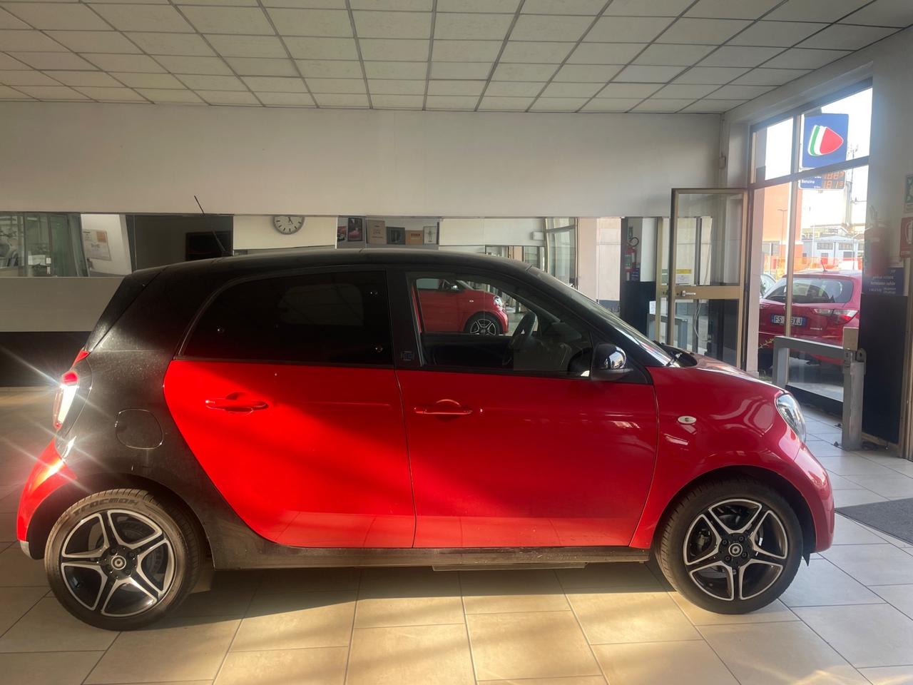 Smart ForFour EQ Passion - Nessun vincolo -