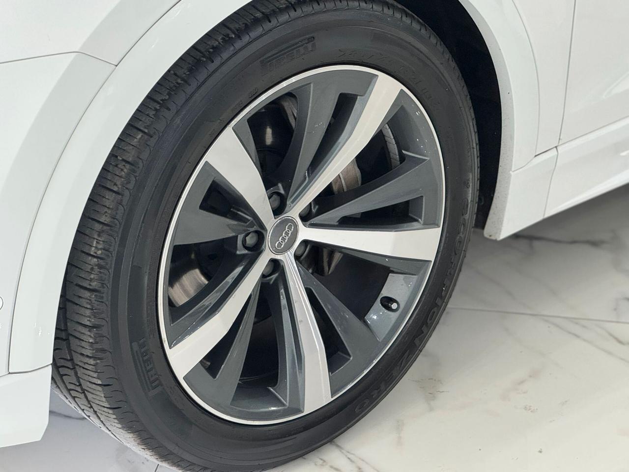 Audi Q8 50 TDI 286 CV quattro tiptronic Sport