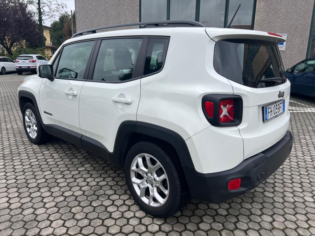 Jeep Renegade 1.6 E-TorQ EVO Longitude