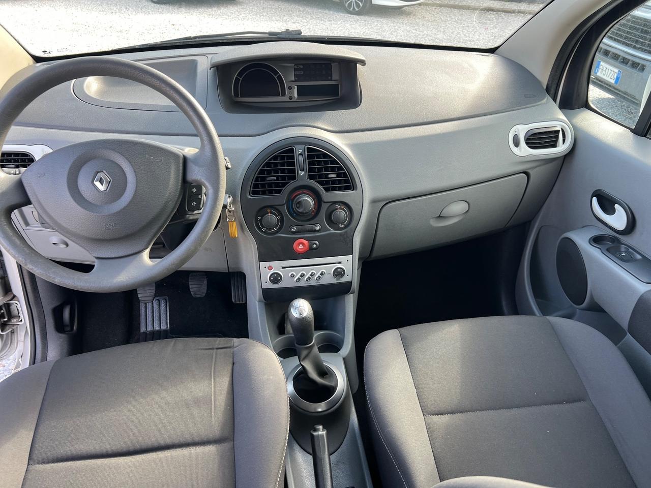 Renault Modus Grand 1.2 16V Live