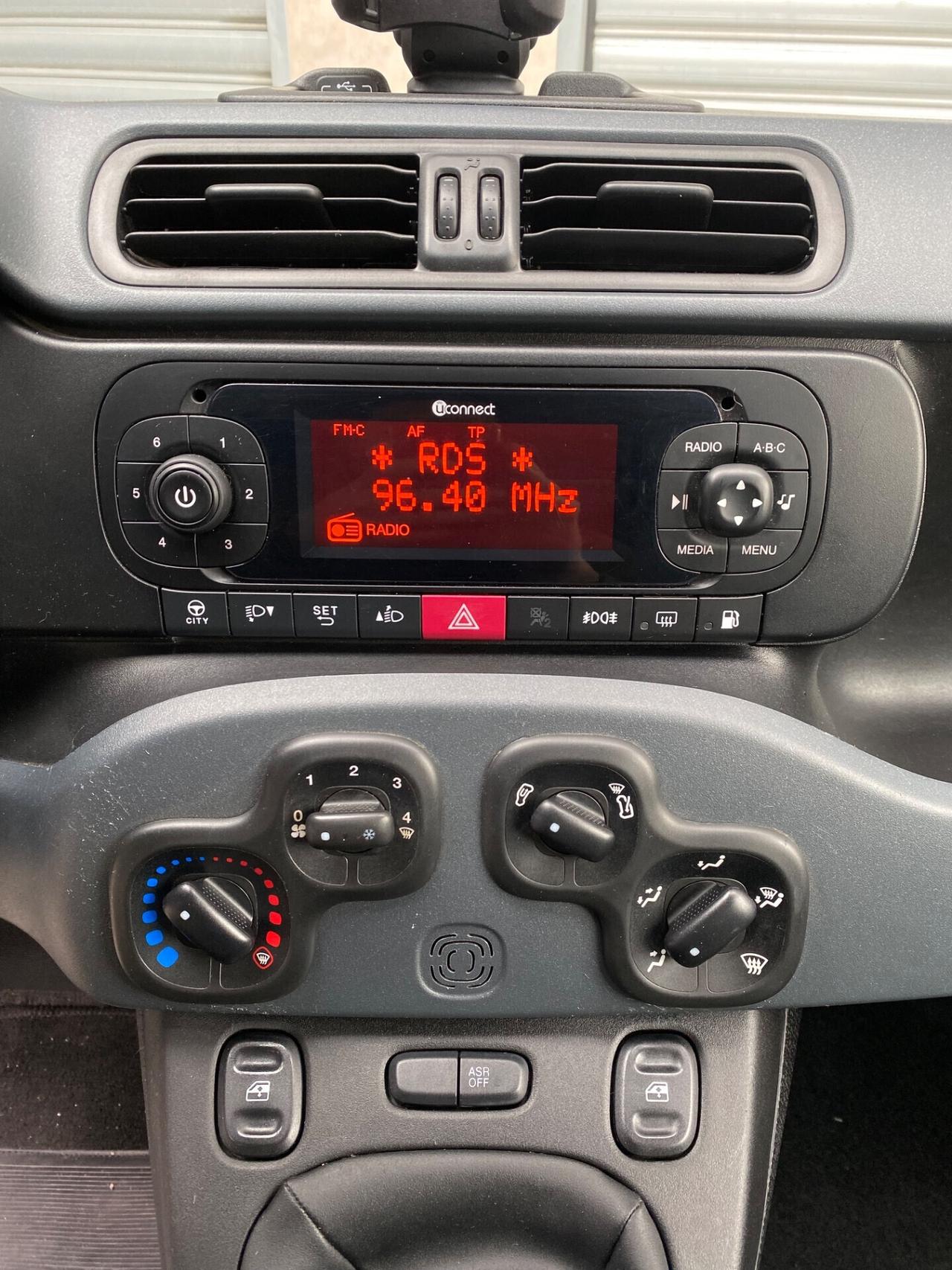 Fiat Panda 1.2 EasyPower GPL Lounge 69cv - 12/2019