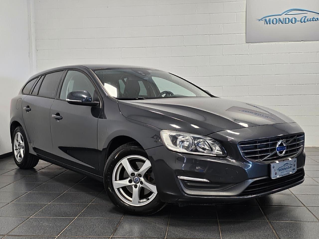 Volvo V60 D2 1.6 Powershift Kinetic 115cv