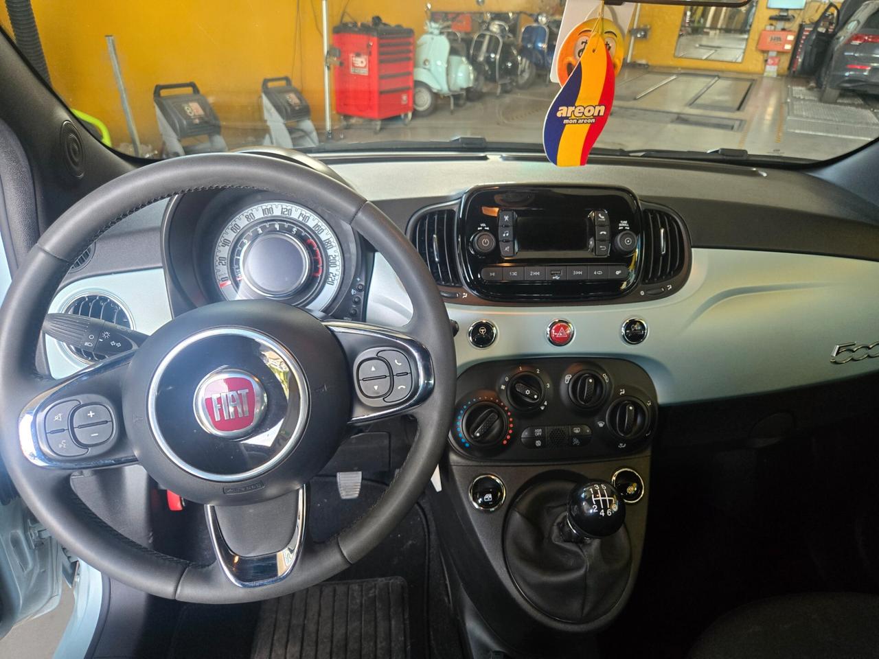 Fiat 500 1.0 Hybrid 9000 km NEOPATENTATI