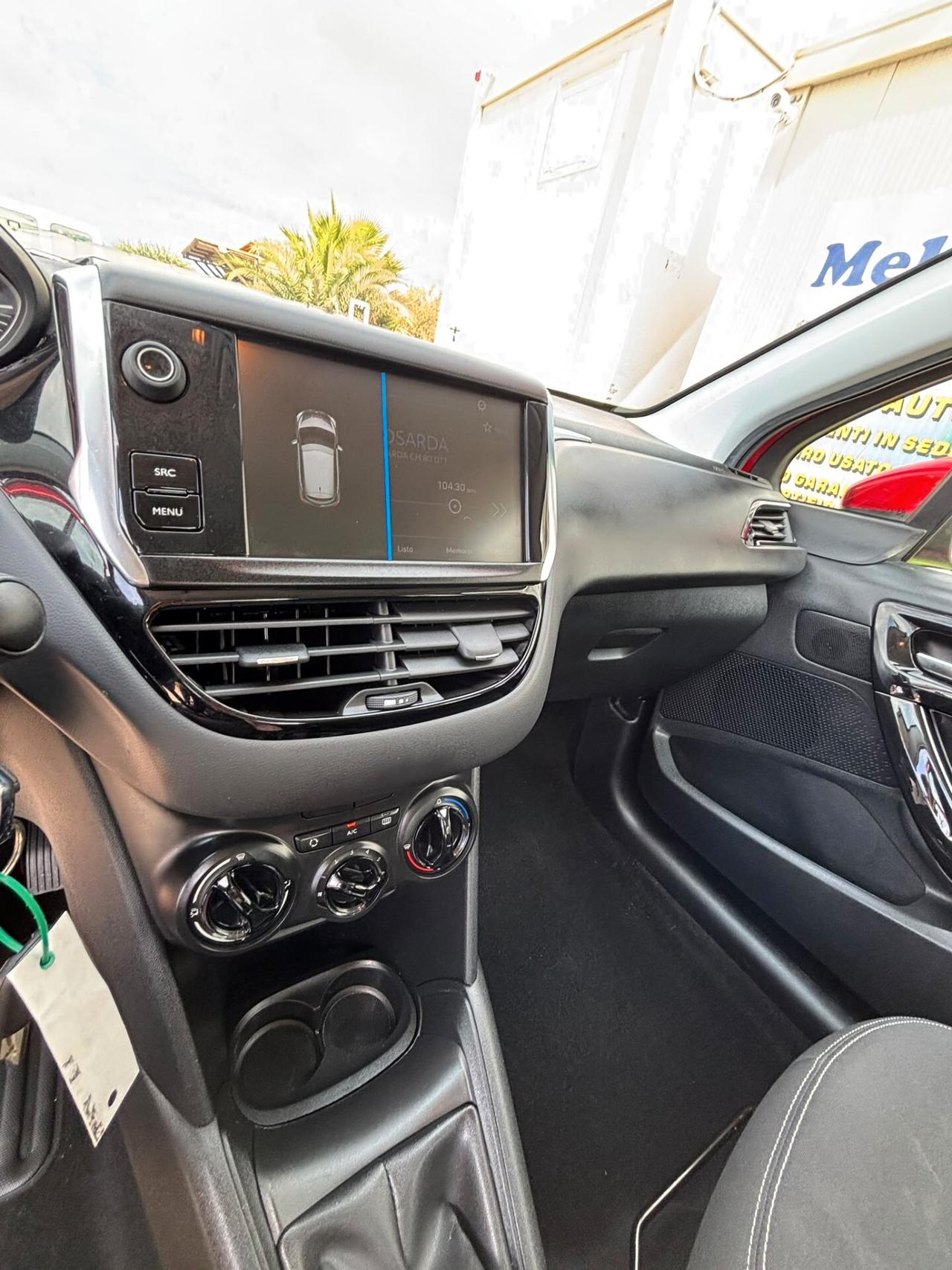 Peugeot 208 Utilitaria 1.2 Benzina