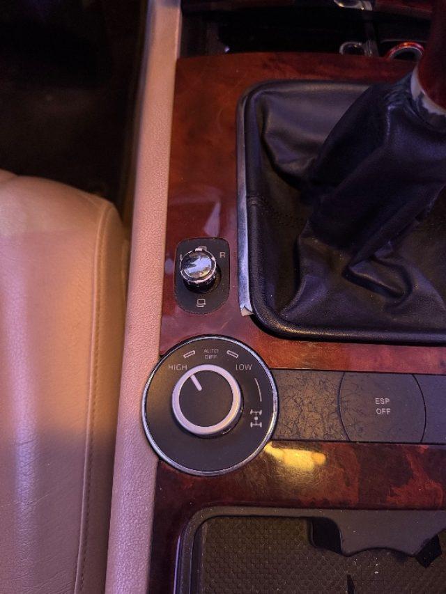 VOLKSWAGEN Touareg 2.5 R5 TDI