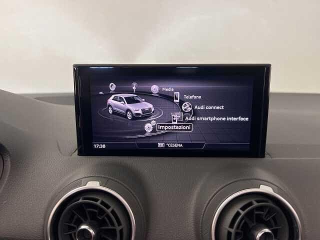 Audi Q2 35 TDI quattro S tronic Admired