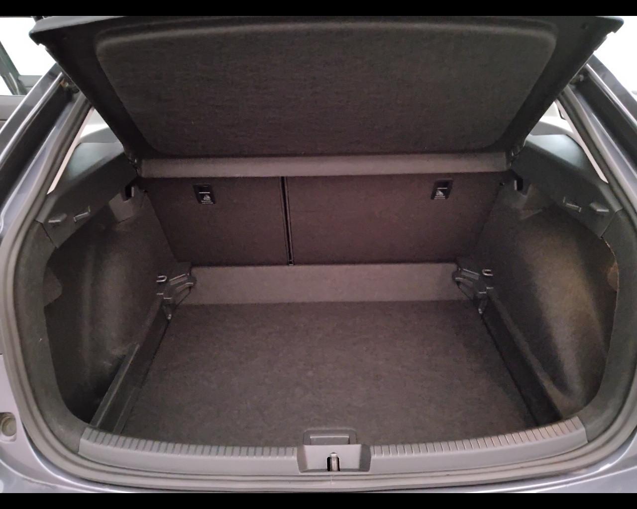 VOLKSWAGEN Taigo - Taigo 1.0 tsi Life 110cv