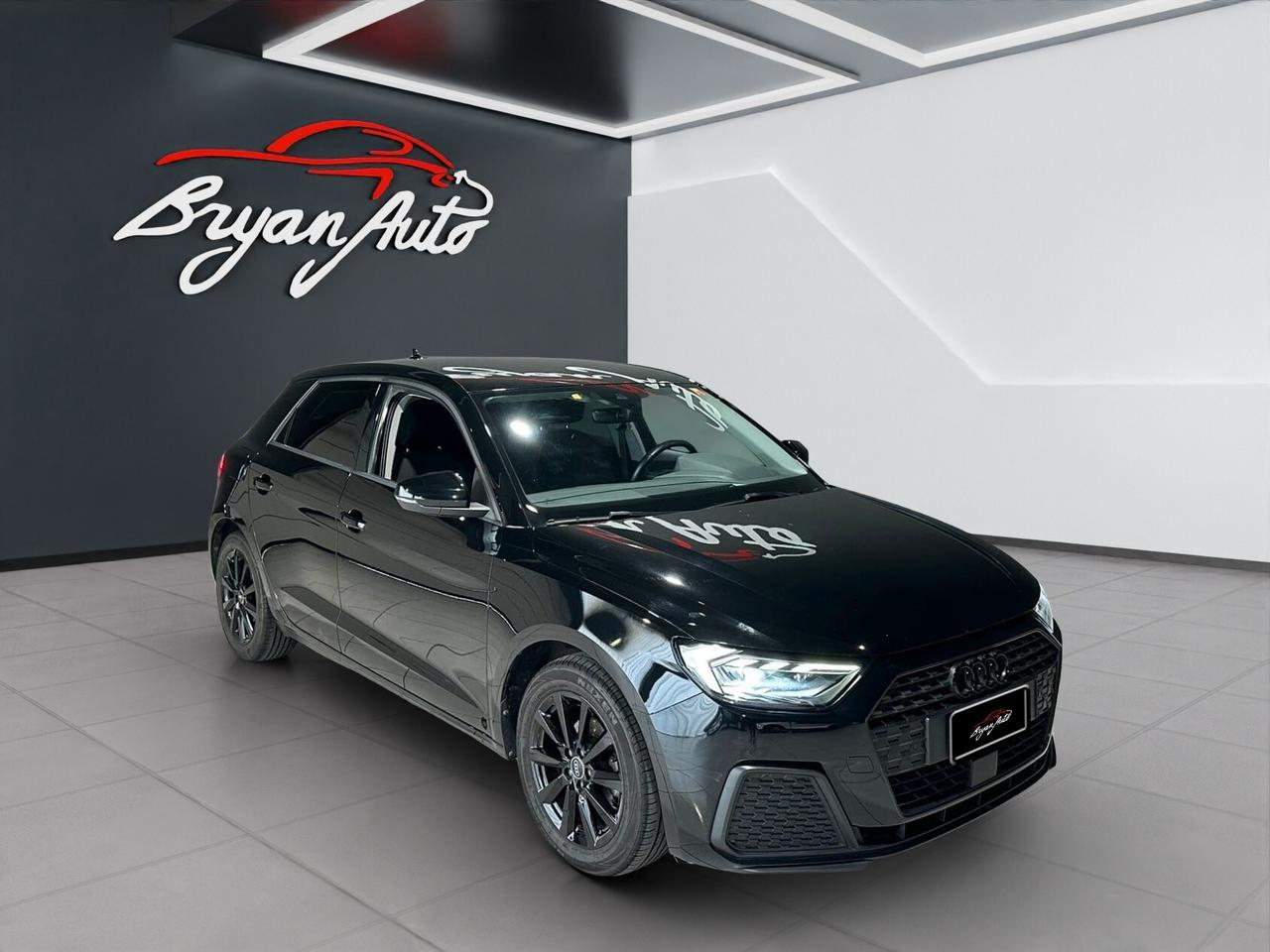 Audi A1 SPB 25 1.0 TFSI S tronic IDENTITY BLACK