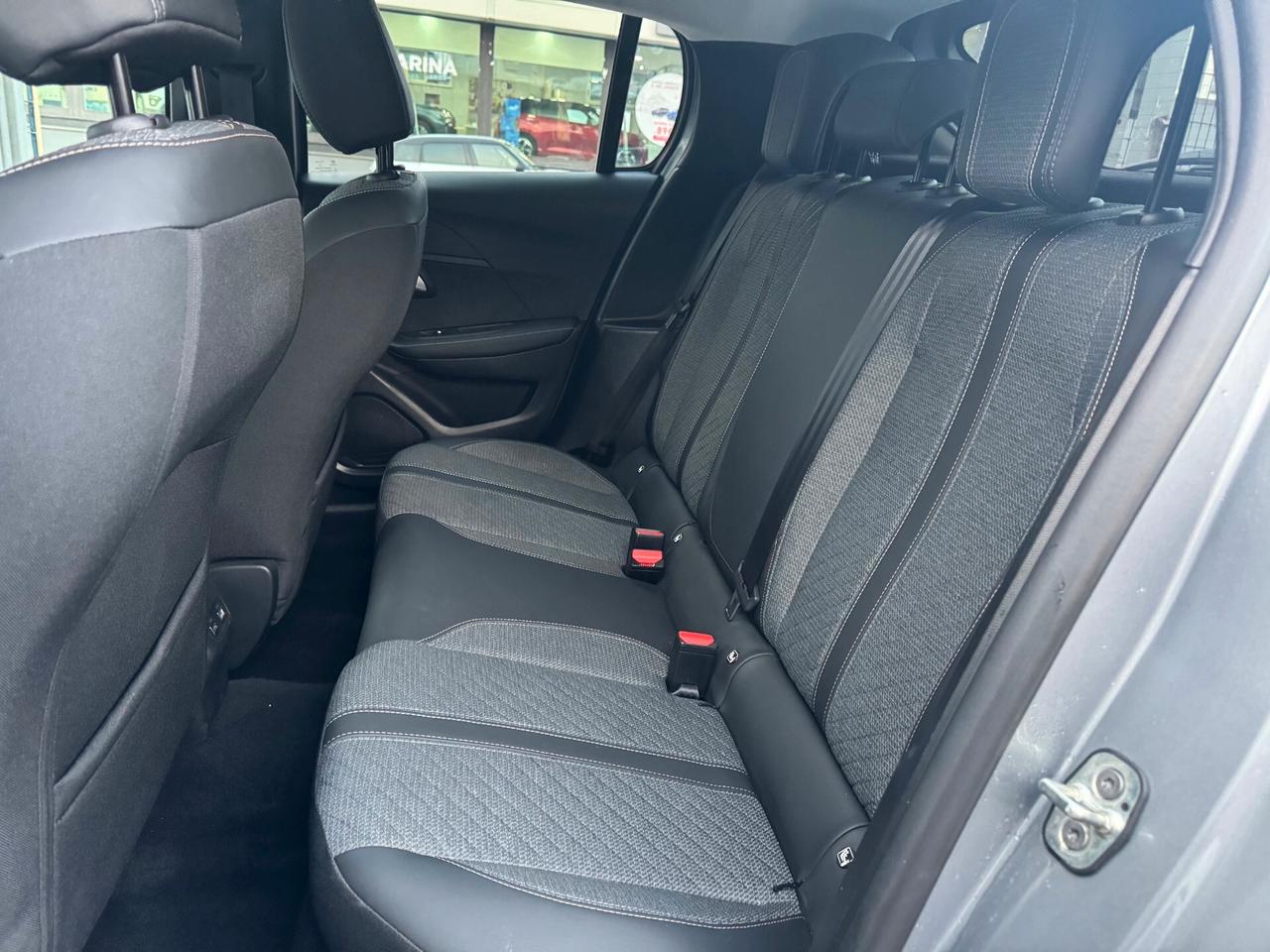 Peugeot 208 1.2cc PureTech 100cv S&S Allure