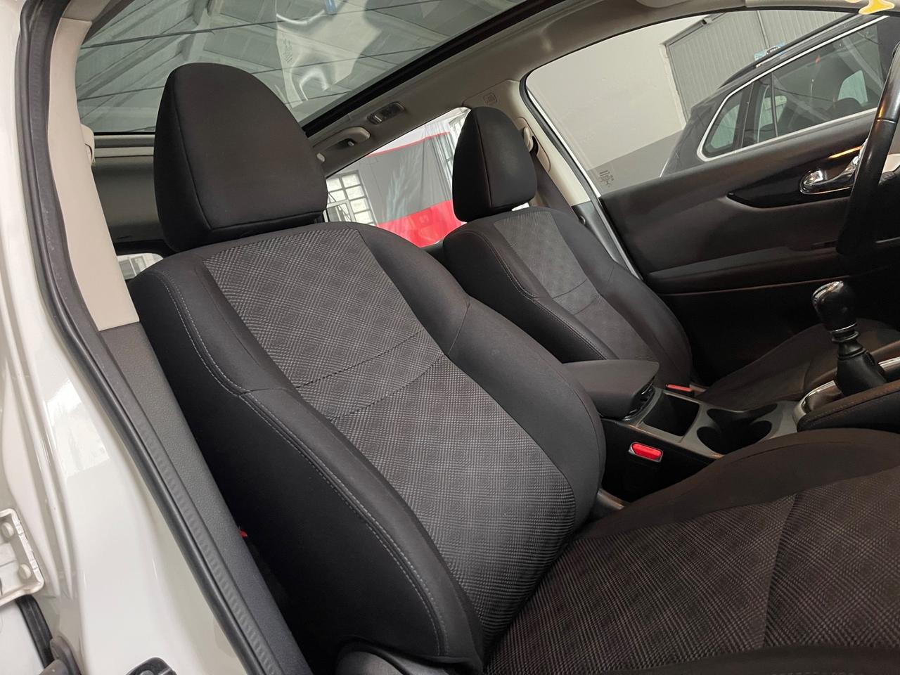 Nissan Qashqai 1.6 dCi 2WD Tekna