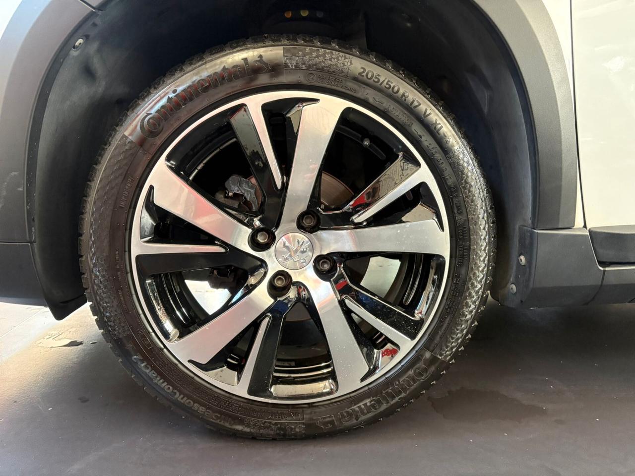 Peugeot 2008 BlueHDi 100 Allure PROMO