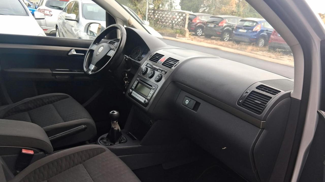 Volkswagen Touran 2.0 Highline Ecofuel