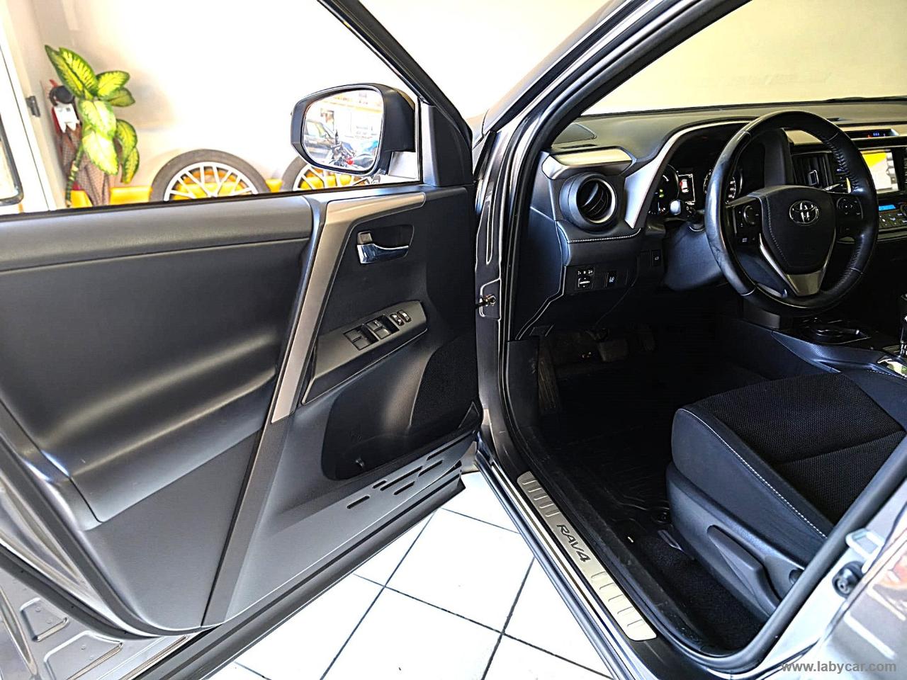 TOYOTA RAV4 2.5 Hybrid 2WD Lounge UNICOPROP*72.000KM