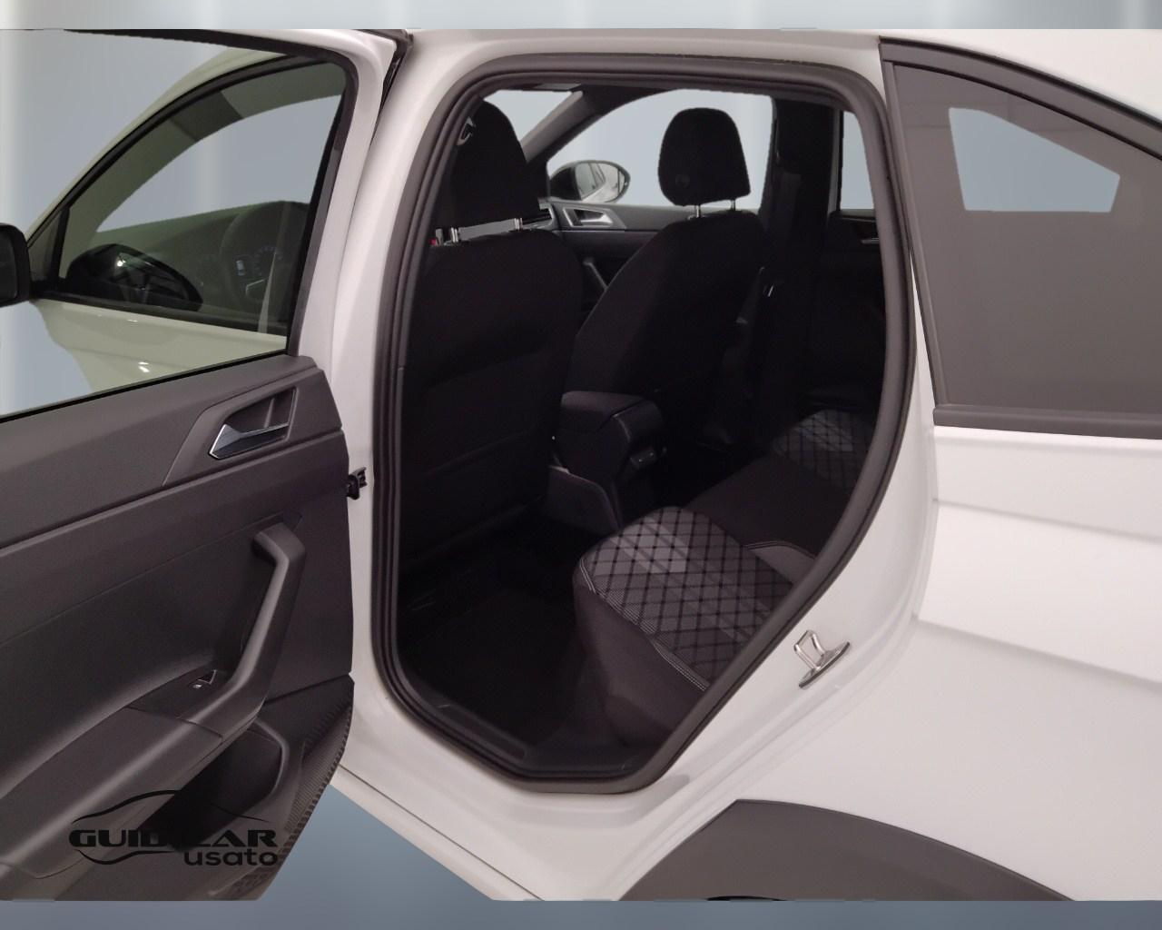 VOLKSWAGEN Taigo - Taigo 1.0 tsi R-Line 110cv