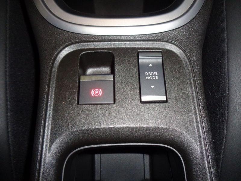 Jeep Avenger e-Hybrid 1.2 MHEV e-Hybrid Turbo Altitude