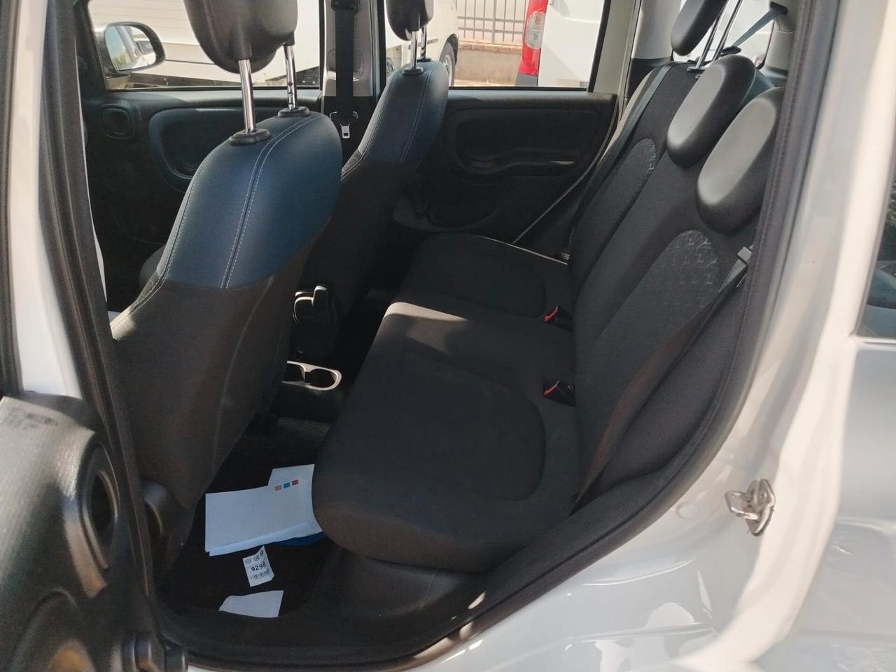 Fiat Panda 1.0 FireFly S&S Hybrid City Cross