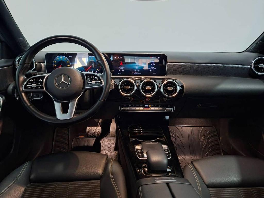 Mercedes Classe A 180 180 D Premium 7G-DCT