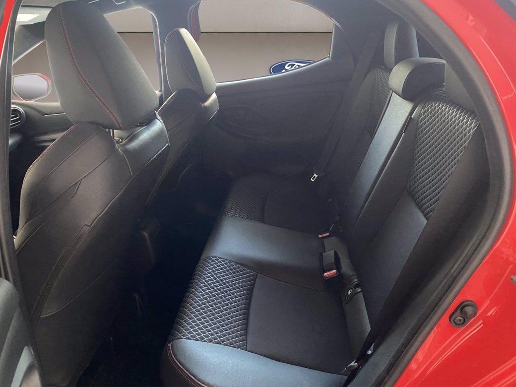 TOYOTA Yaris 1.5h Premiere del 2020