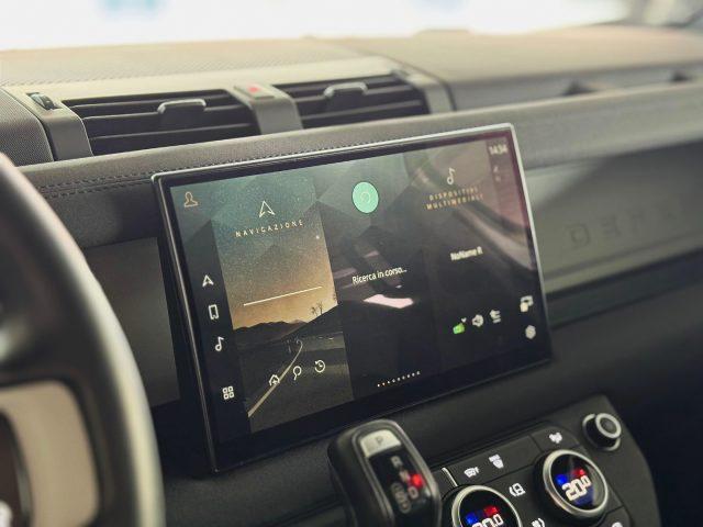 LAND ROVER Defender 110 3.0D I6 250 CV AWD Auto HSE *GANCIO*TETTO*