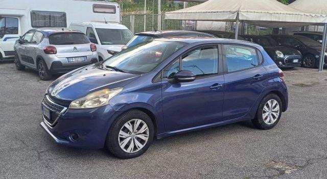 PEUGEOT 208 1.4 8V HDi 68CV 5p. Allure