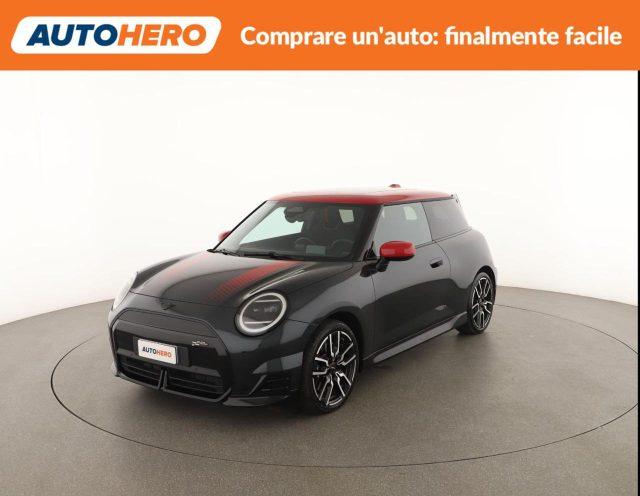 MINI Cooper SE JCW