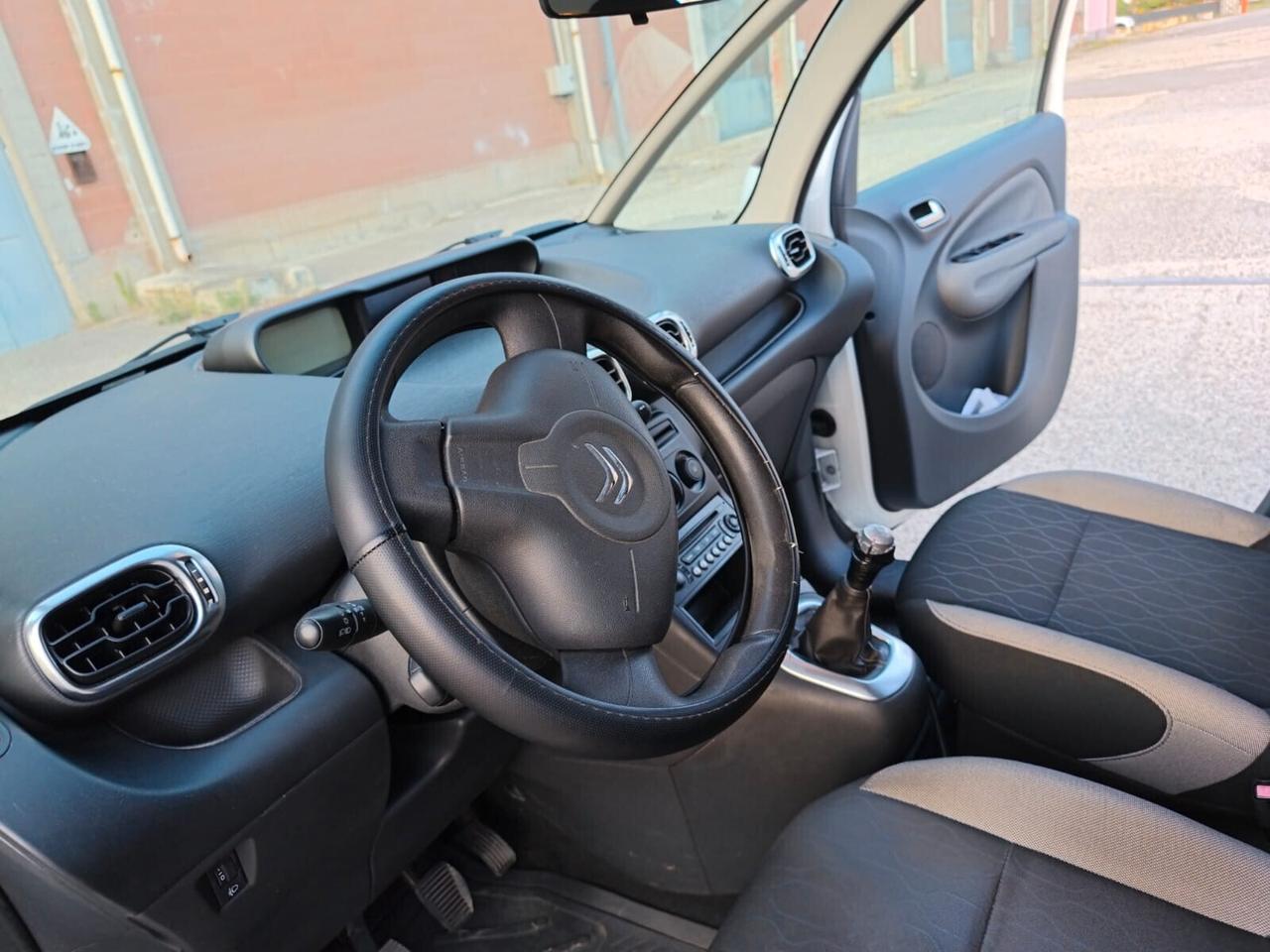 Citroen C3 Picasso 2015----1.6 Diesel