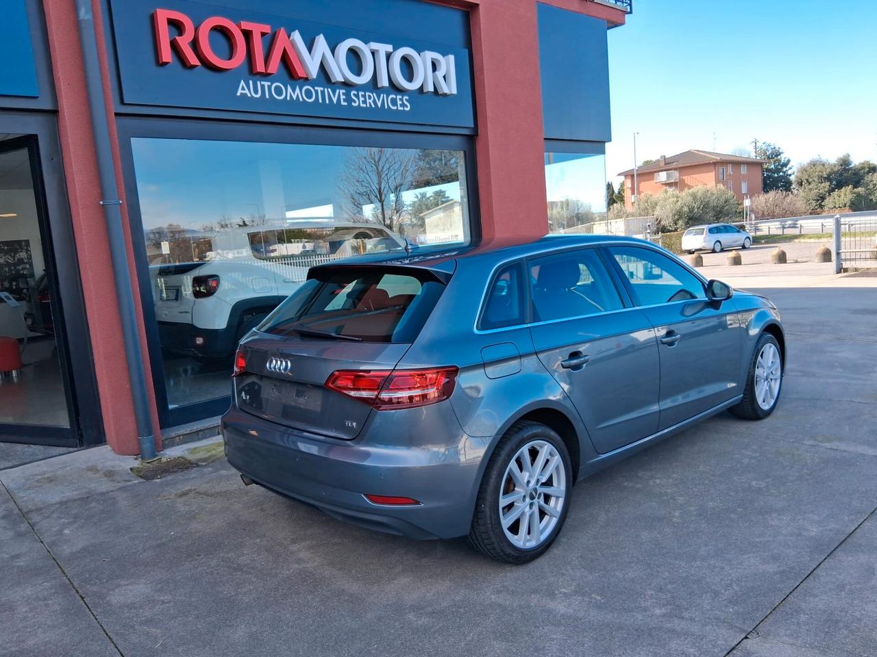 Audi A3 SPB 1.6 TDI 116 CV S tronic Business