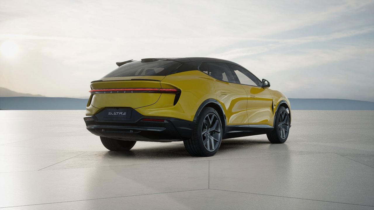 LOTUS ELETRE R