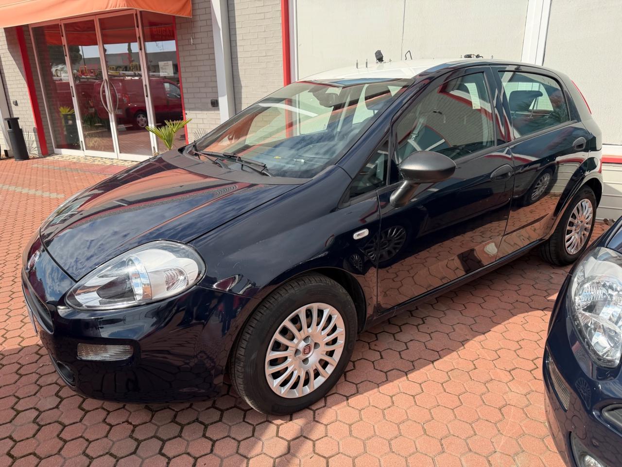 Fiat Punto 1.3 MJT II S&S 95 CV 5 porte Street