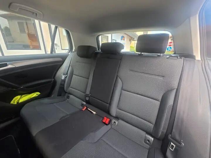 Volkswagen Golf Business 1.6 TDI 5p. Comfortline BlueMotion Technology