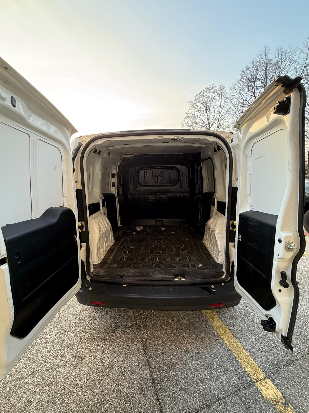 Fiat Doblo 1.4 T-Jet 120CV PREZZO FINITO