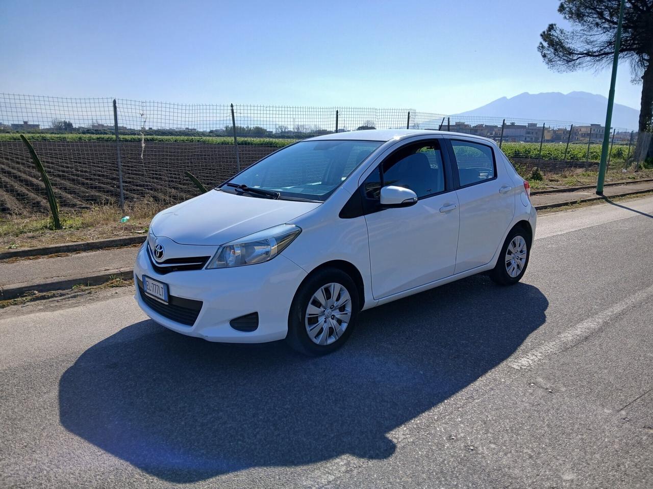 Toyota Yaris 1.0 5 porte 1 proprietario NuovissimA