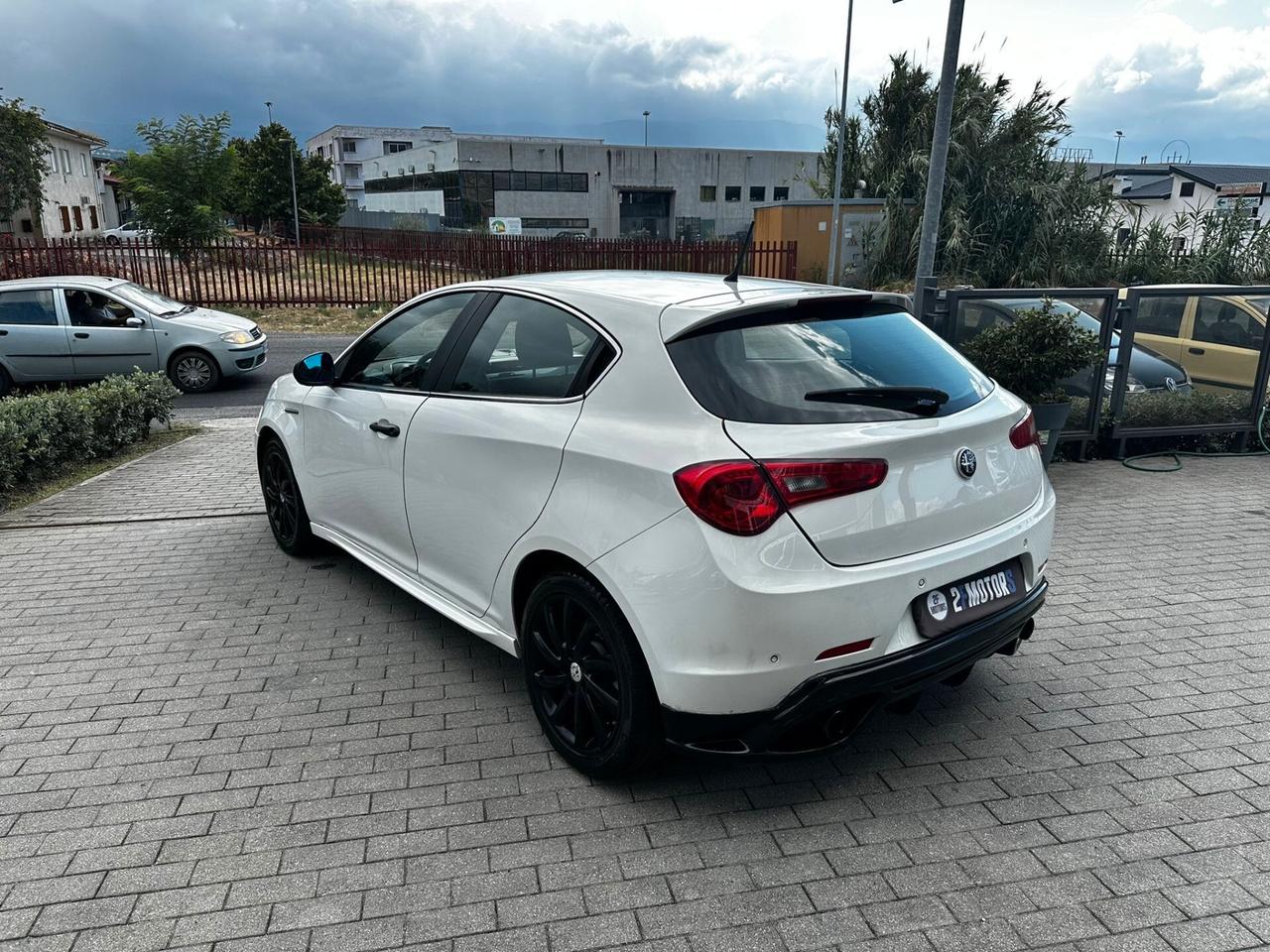 Alfa Romeo Giulietta 1.6 JTDm-2 105 CV Exclusive