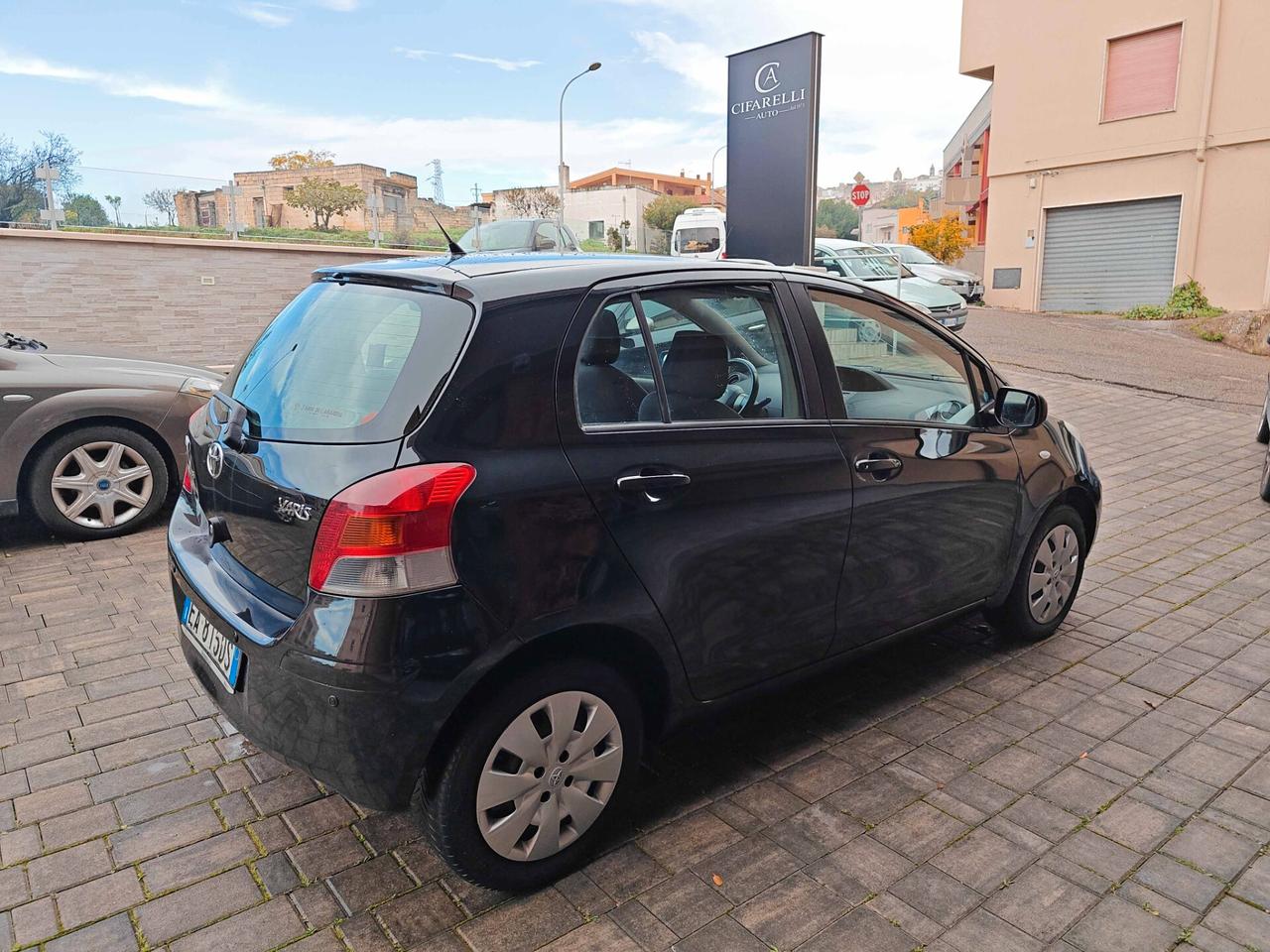 Toyota Yaris 1.3 5 porte Sol