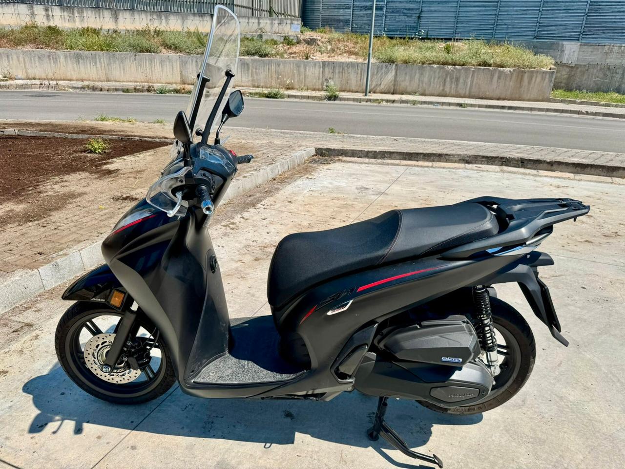 Honda SH 350 Sport 2024 Soli 1.600km