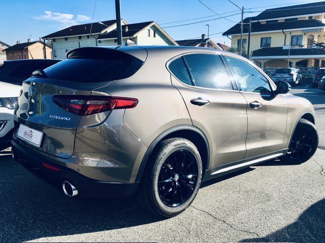 ALFA ROMEO Stelvio 2.2 210cv AT8 Q4 Executive *Motore nuovo*