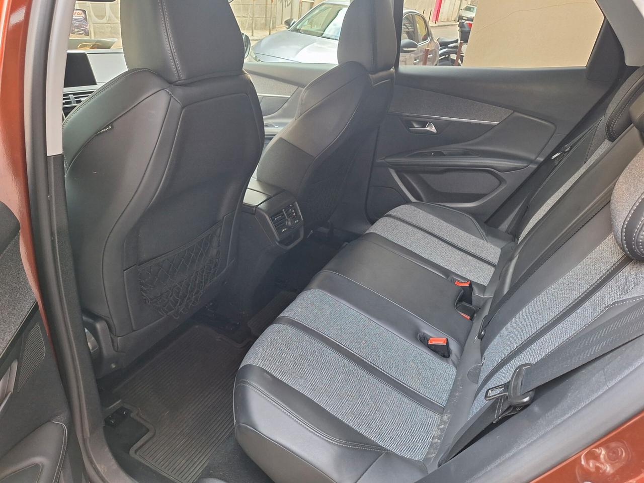 Peugeot 3008 BlueHDi 120