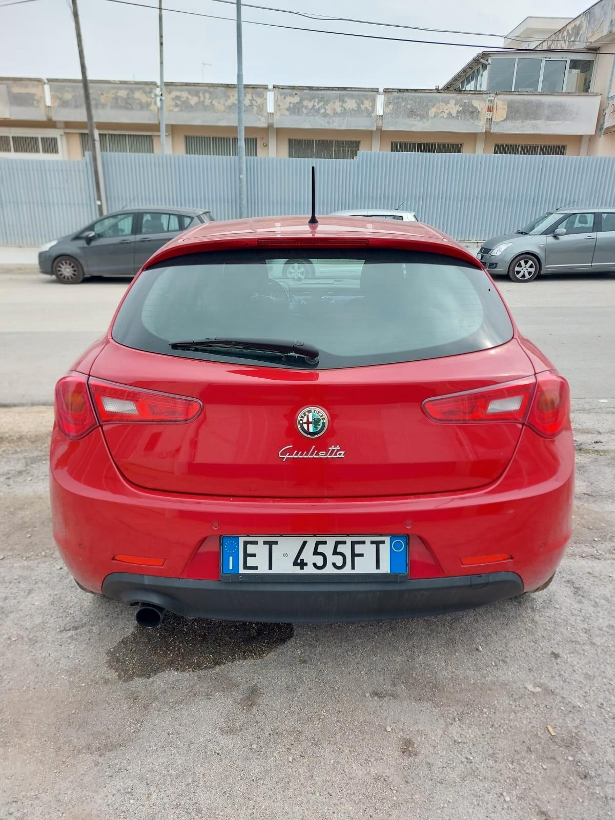 Alfa Romeo Giulietta Benzina