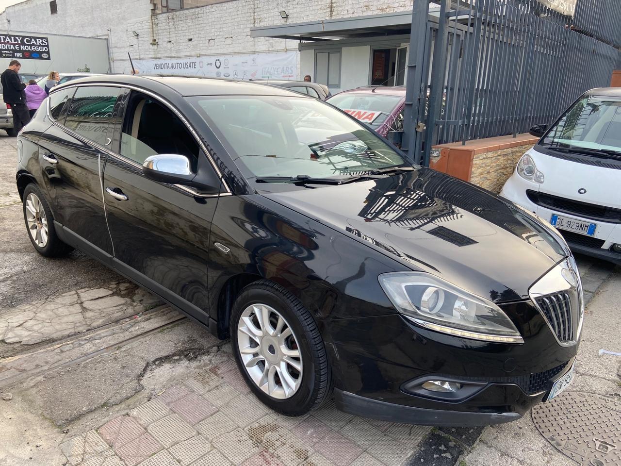 Lancia Delta 1.6 MJT DPF Argento