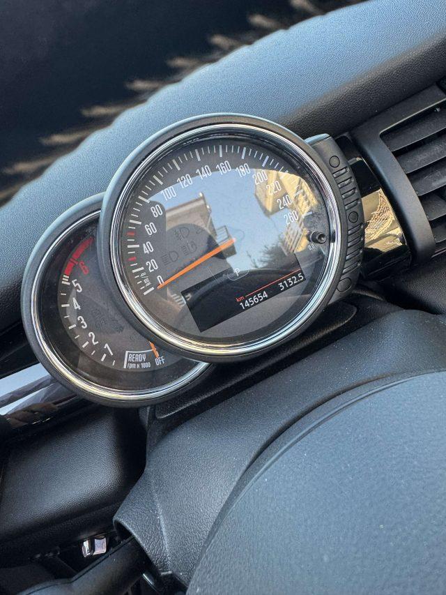 MINI Cooper D Cabrio 1.5 Hype auto