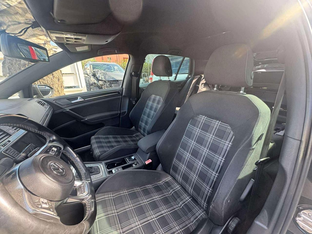 Volkswagen Golf GTD 2.0 TDI 5p. BMT-2013