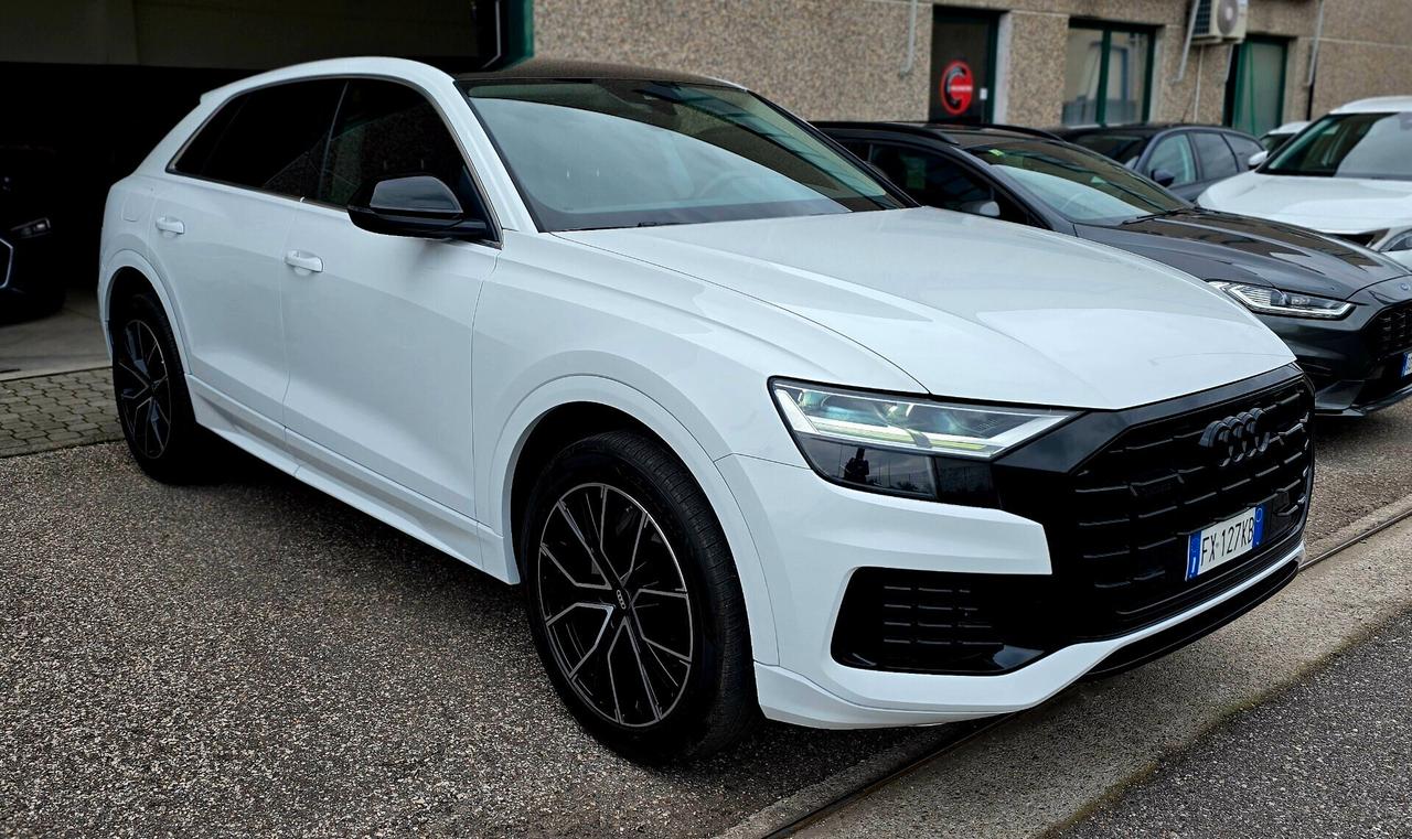 Audi Q8 50 TDI 286 CV quattro tiptronic Sport IVA ESPOSTA