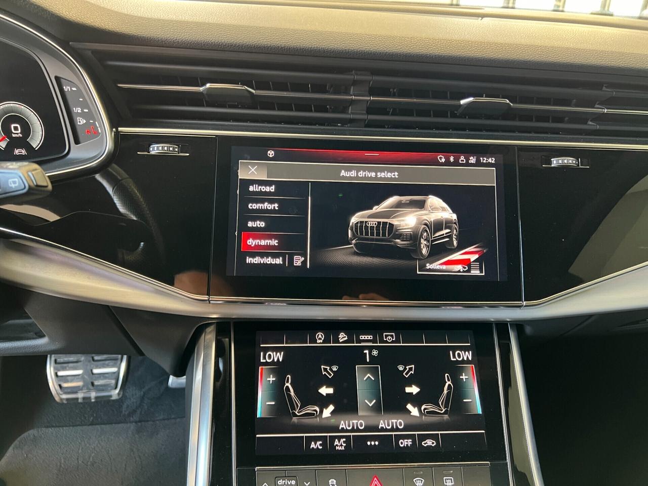 Audi Q8 45 TDI S LINE TETTO-FULL-BLACK