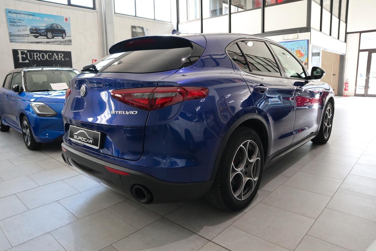 ALFA ROMEO STELVIO 2.2 TD 190 CV Sprint AT8 Q4