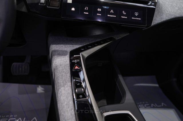 PEUGEOT 3008 Hybrid 145cv e-DCS6 Allure #Panoramic #Navigation