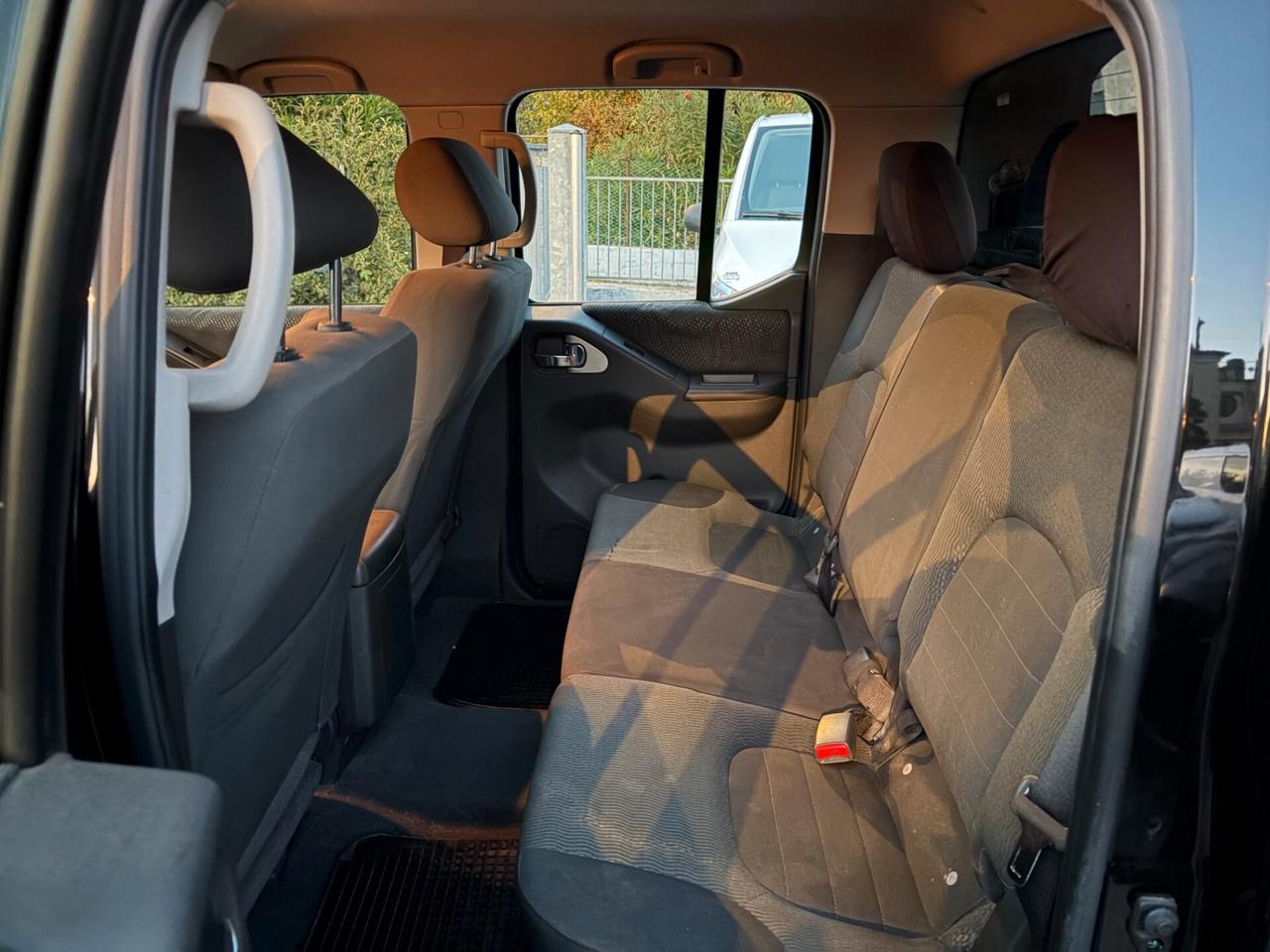 Nissan Navara 2.5 dCi 190CV 4 porte Double Cab XE