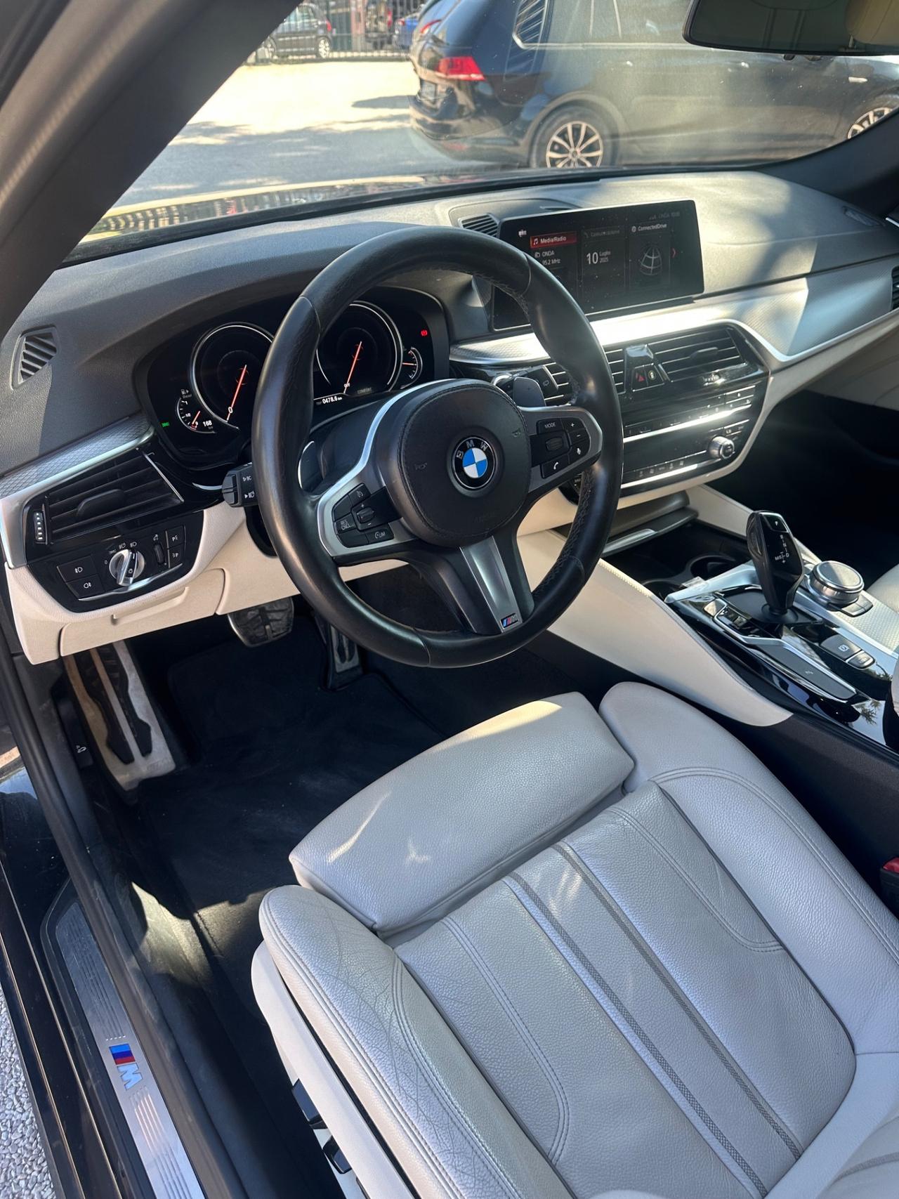 Bmw 520 520d xDrive Touring Msport