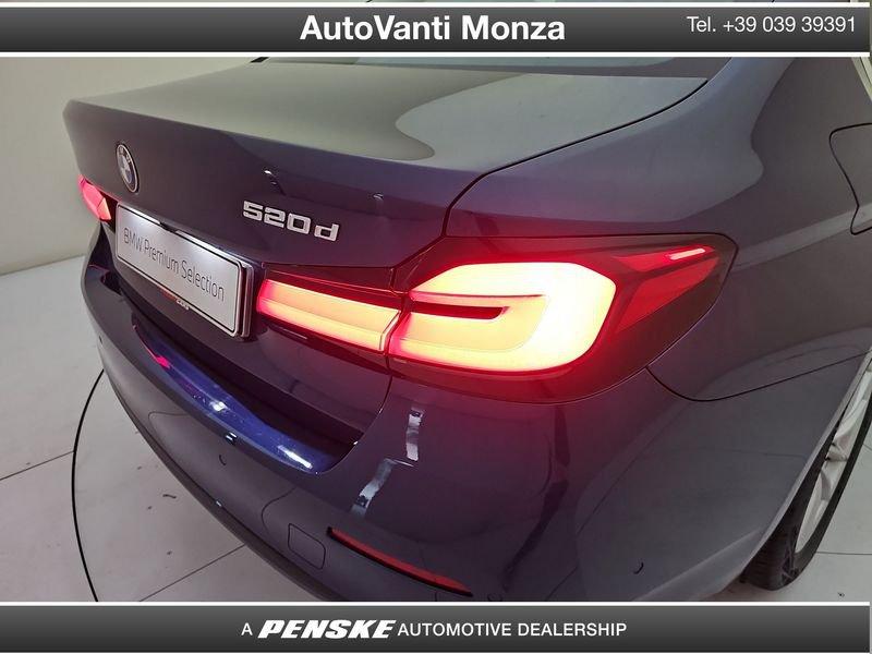 BMW Serie 5 520d mhev 48V Business auto