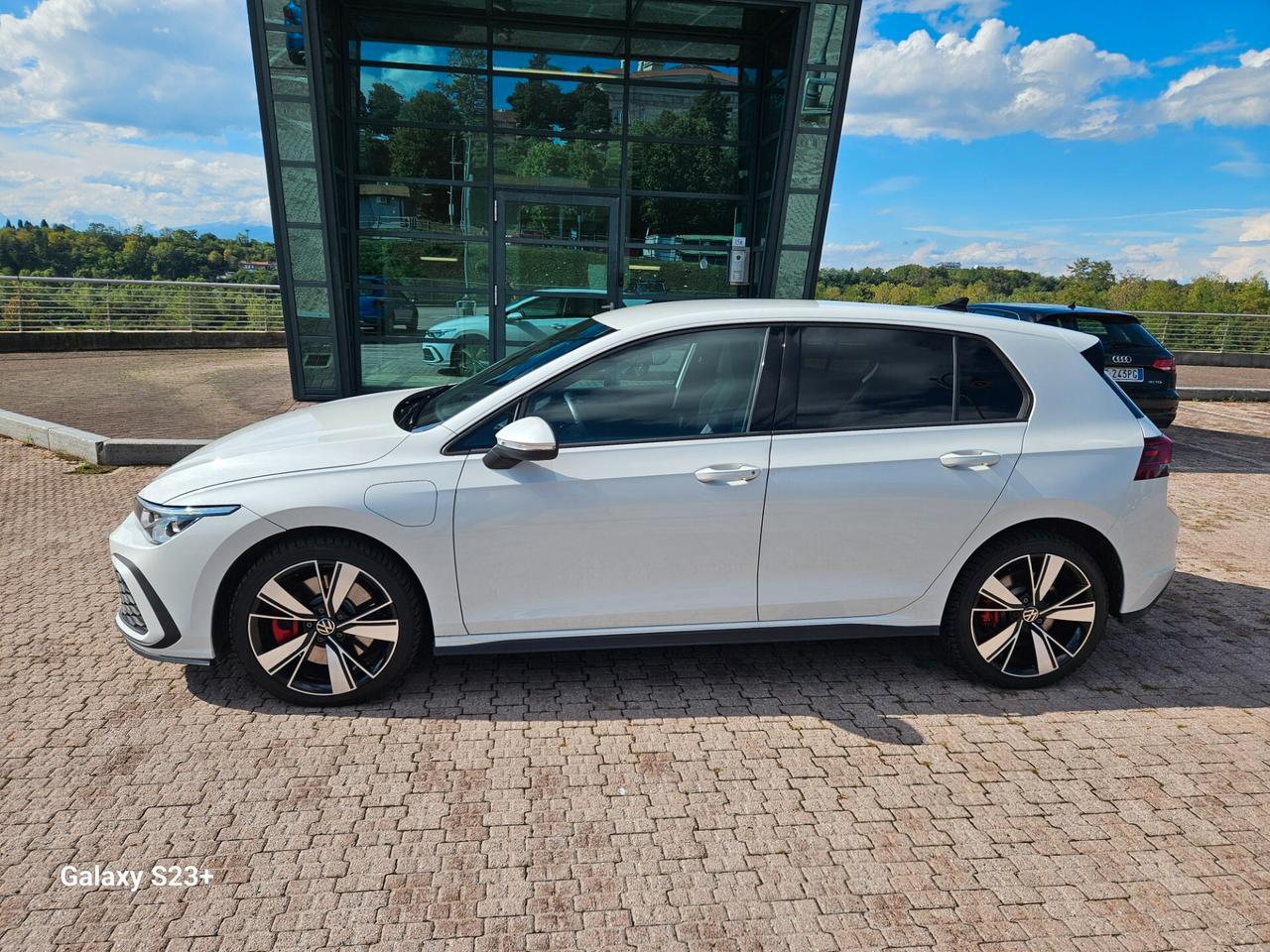 Volkswagen Golf GTE HYBRID elettrica/benzina